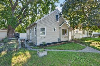 1217 7th Avenue S, South Saint Paul, MN 55075