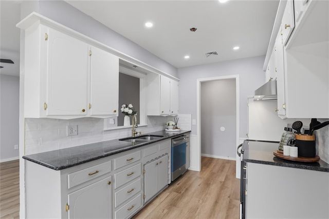 4769 Spiva Drive, Del City, OK 73115