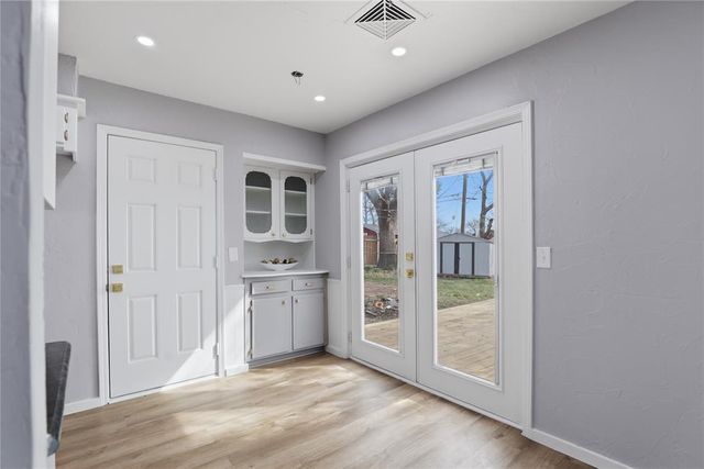 4769 Spiva Drive, Del City, OK 73115