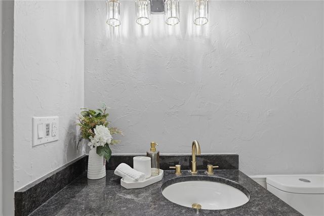 4769 Spiva Drive, Del City, OK 73115