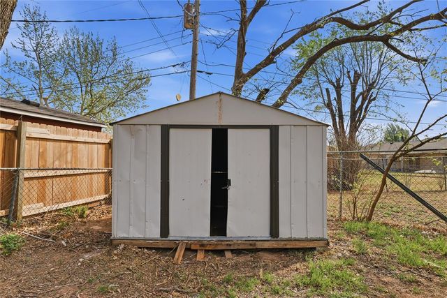 4769 Spiva Drive, Del City, OK 73115