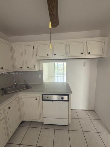 5800 NW 64th Ave 306, Tamarac, FL 33319