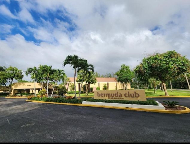 5800 NW 64th Ave 306, Tamarac, FL 33319