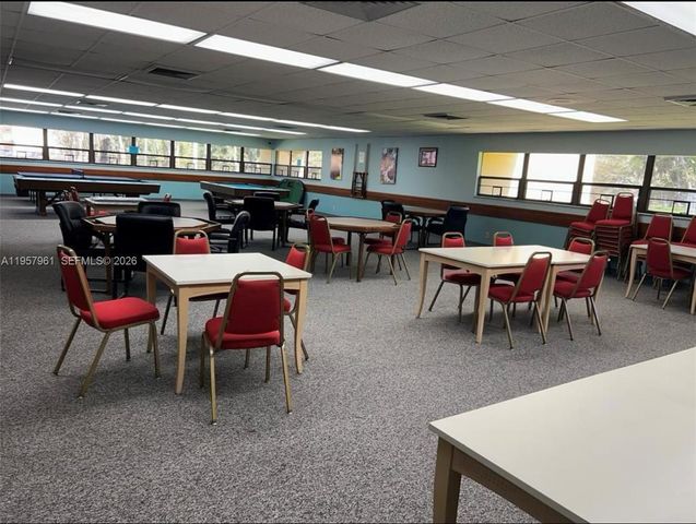 5800 NW 64th Ave 306, Tamarac, FL 33319