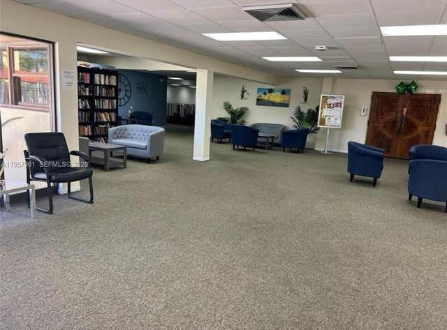 5800 NW 64th Ave 306, Tamarac, FL 33319