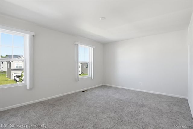 249 Saddleback Court, White Lake Charter Township, MI 48386