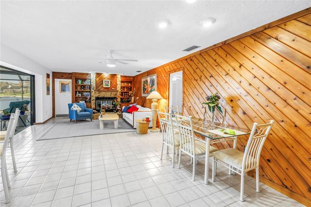 771 SUWANNEE COURT NE, St Petersburg, FL 33702