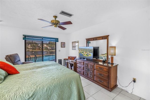 771 SUWANNEE COURT NE, St Petersburg, FL 33702