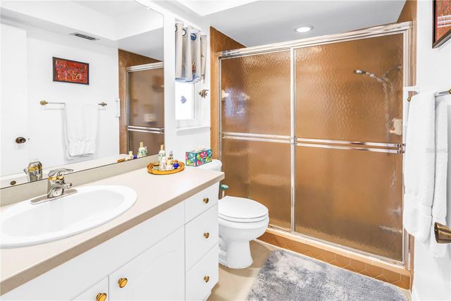 771 SUWANNEE COURT NE, St Petersburg, FL 33702