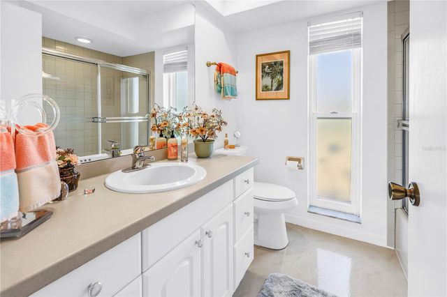 771 SUWANNEE COURT NE, St Petersburg, FL 33702