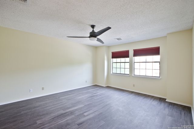 6100 Woodlake Pkwy Apt 706, San Antonio, TX 78244