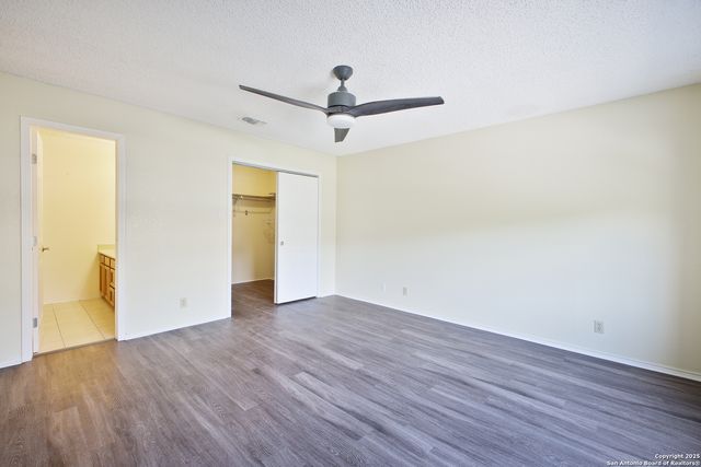 6100 Woodlake Pkwy Apt 706, San Antonio, TX 78244