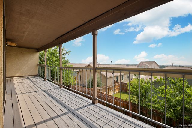 6100 Woodlake Pkwy Apt 706, San Antonio, TX 78244
