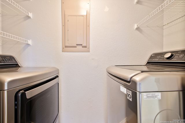 6100 Woodlake Pkwy Apt 706, San Antonio, TX 78244