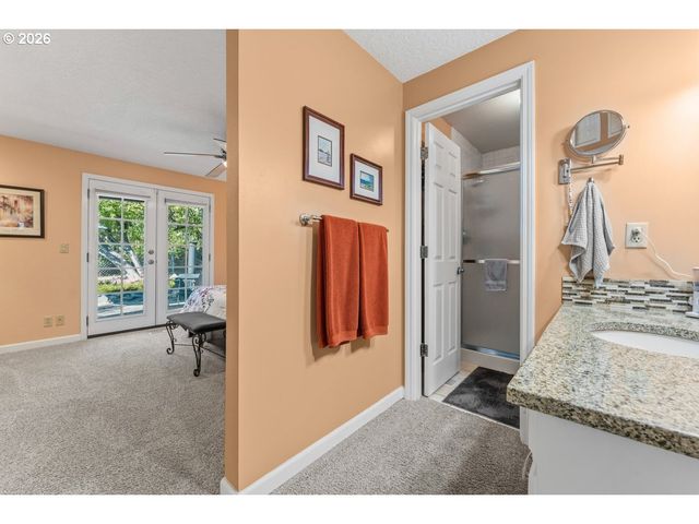 3001 Se CONCORD Rd, Milwaukie, OR 97267