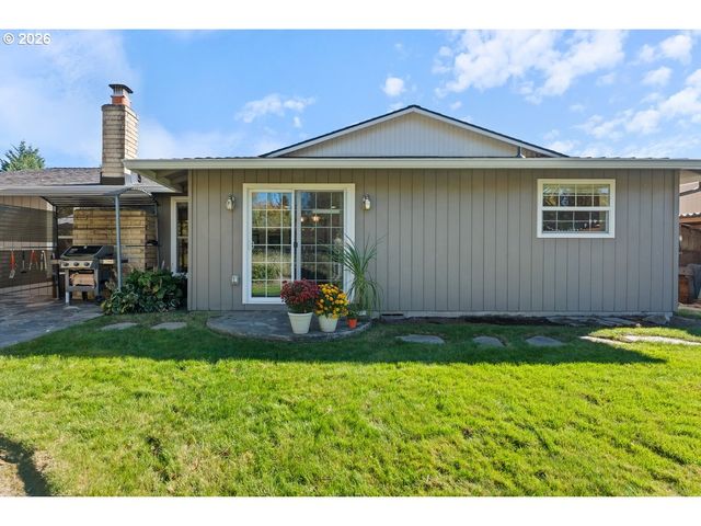 3001 Se CONCORD Rd, Milwaukie, OR 97267