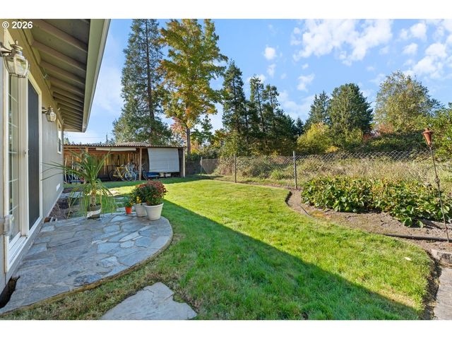 3001 Se CONCORD Rd, Milwaukie, OR 97267