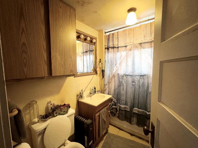 134 N ADAMS STREET, Oconto Falls, WI 54154