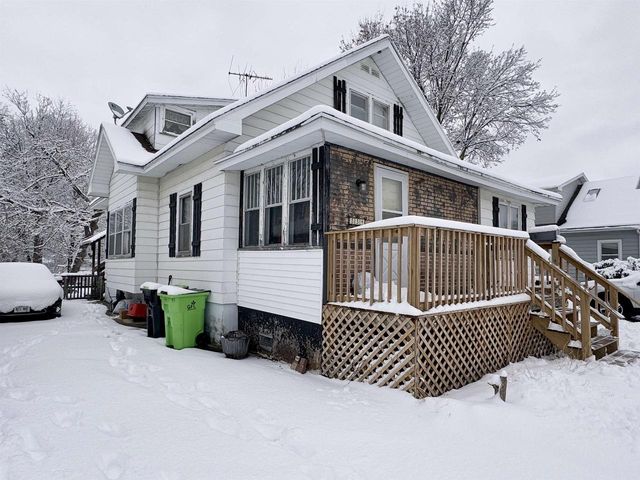 134 N ADAMS STREET, Oconto Falls, WI 54154