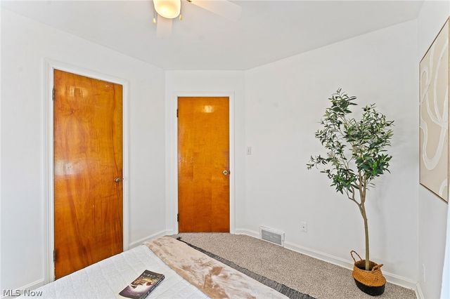 156 S Roanoke Avenue, Austintown, OH 44515