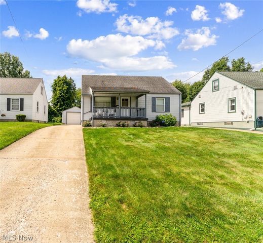 156 S Roanoke Avenue, Austintown, OH 44515