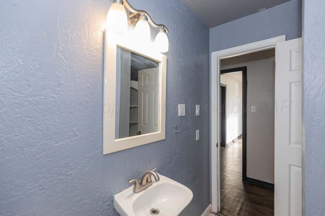 4110 S LIPSCOMB Street, Amarillo, TX 79110