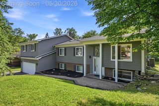5620 Eastman Boulevard, West Bloomfield Charter Township, MI 48323