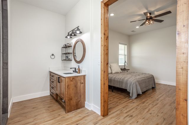 405 County Road 156, Whitesboro, TX 76273