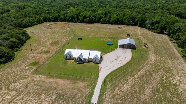 405 County Road 156, Whitesboro, TX 76273