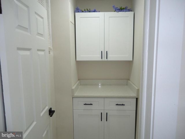 2807 CLIFTON AVE, Baltimore, MD 21216