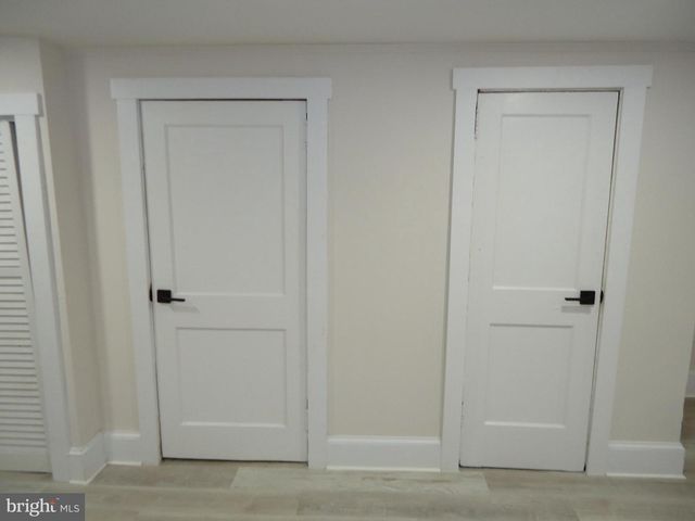 2807 CLIFTON AVE, Baltimore, MD 21216