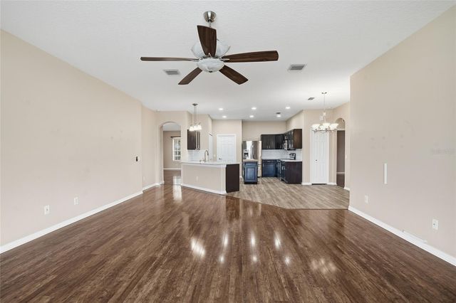 29725 CEDAR WAXWING DRIVE, Wesley Chapel, FL 33545