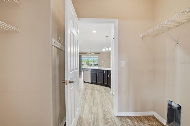 29725 CEDAR WAXWING DRIVE, Wesley Chapel, FL 33545