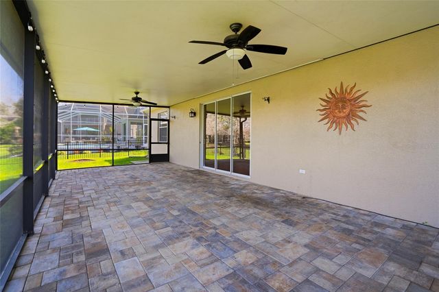 29725 CEDAR WAXWING DRIVE, Wesley Chapel, FL 33545