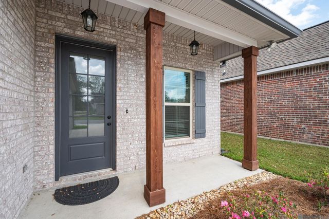 16103 Knoll Creek Ave, Baton Rouge, LA 70817