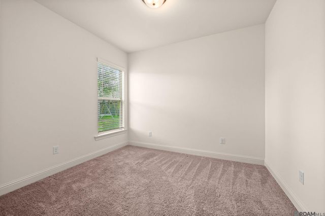 16103 Knoll Creek Ave, Baton Rouge, LA 70817