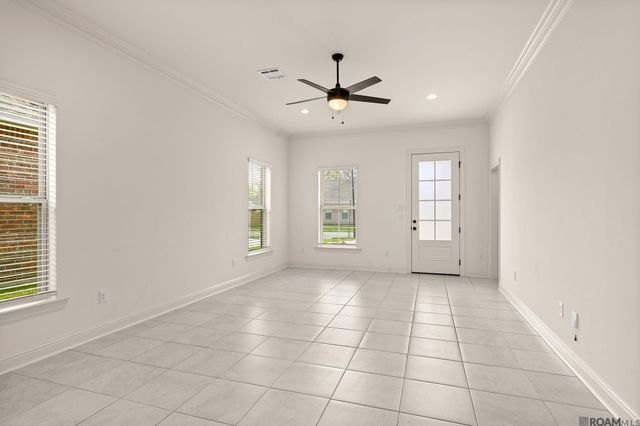 16103 Knoll Creek Ave, Baton Rouge, LA 70817