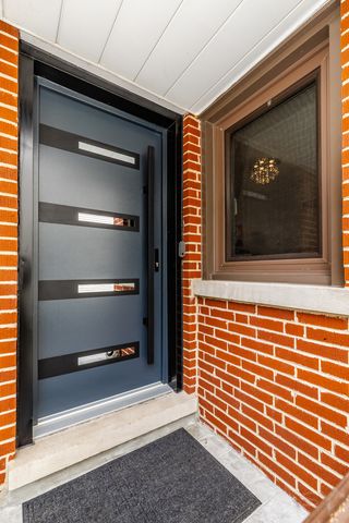 212 S Hi Lusi Avenue, Mount Prospect, IL 60056
