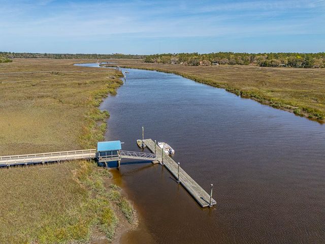 1056 Fiddler Trace, Townsend, GA 31331