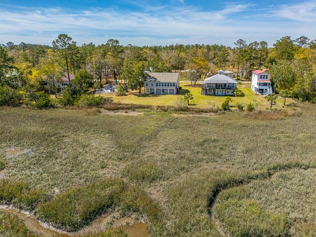 1056 Fiddler Trace, Townsend, GA 31331