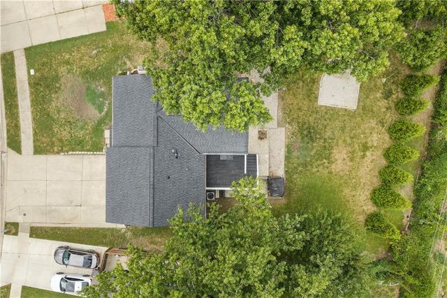 15412 E 42nd Place, Independence, MO 64055
