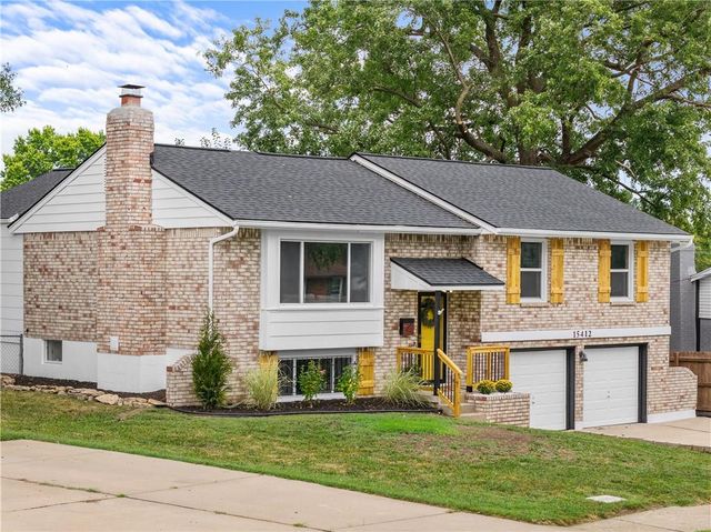 15412 E 42nd Place, Independence, MO 64055