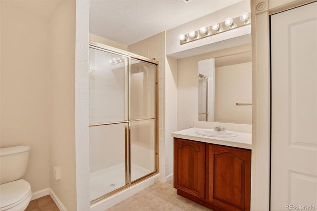 3231 Greensborough Drive, Highlands Ranch, CO 80129