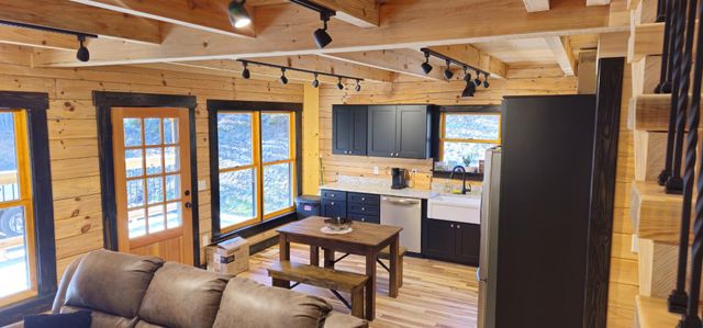 248 Lower Smithfield Road, Tellico Plains, TN 37385