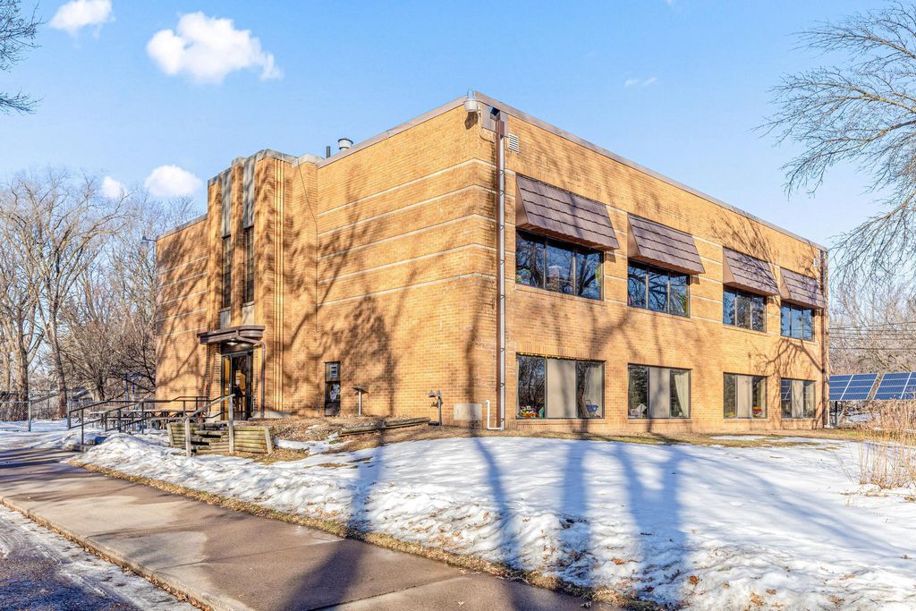 1709/1695 Mcknight Road N, Maplewood, MN 55109 — photo 2