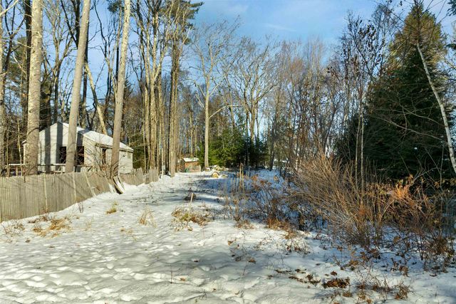 26 Oak Street, Northwood, NH 03261