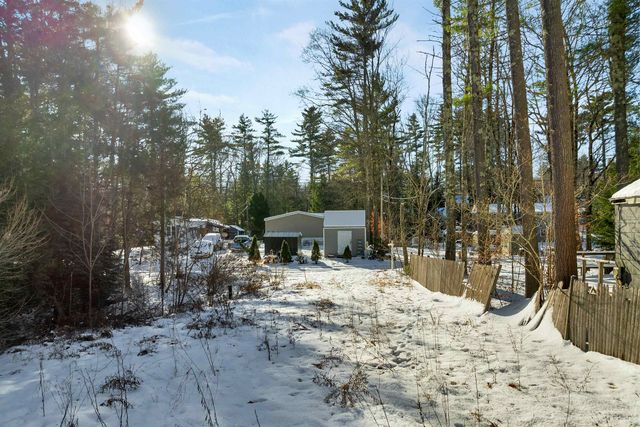 26 Oak Street, Northwood, NH 03261
