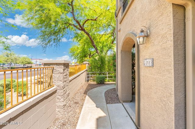 16825 N 14TH Street 121, Phoenix, AZ 85022