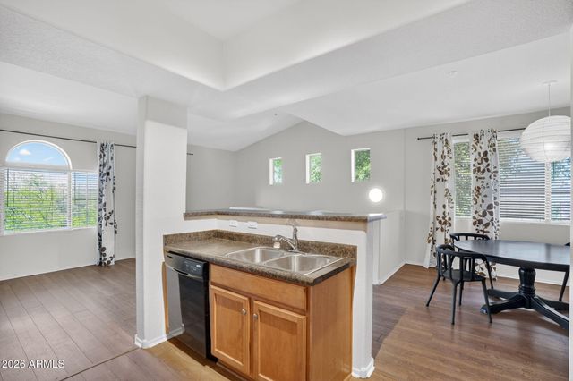 16825 N 14TH Street 121, Phoenix, AZ 85022