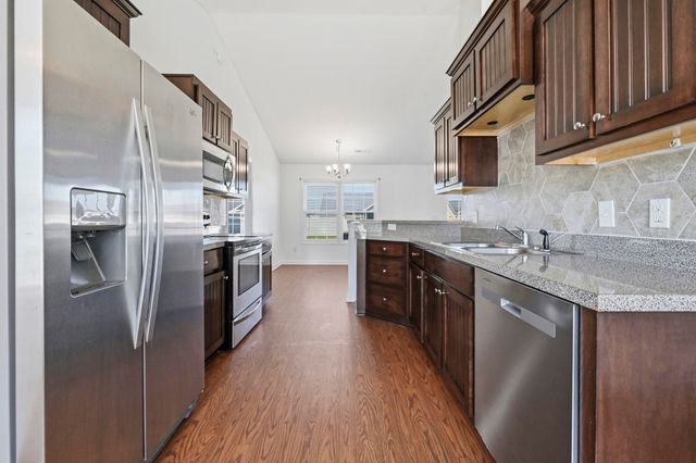 142 Corbin Tanner Dr., Conway, SC 29527